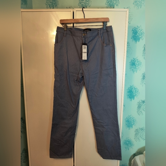 NWT Hilton Hollis Sky Denim Jeans Sz 10 - Picture 1 of 4